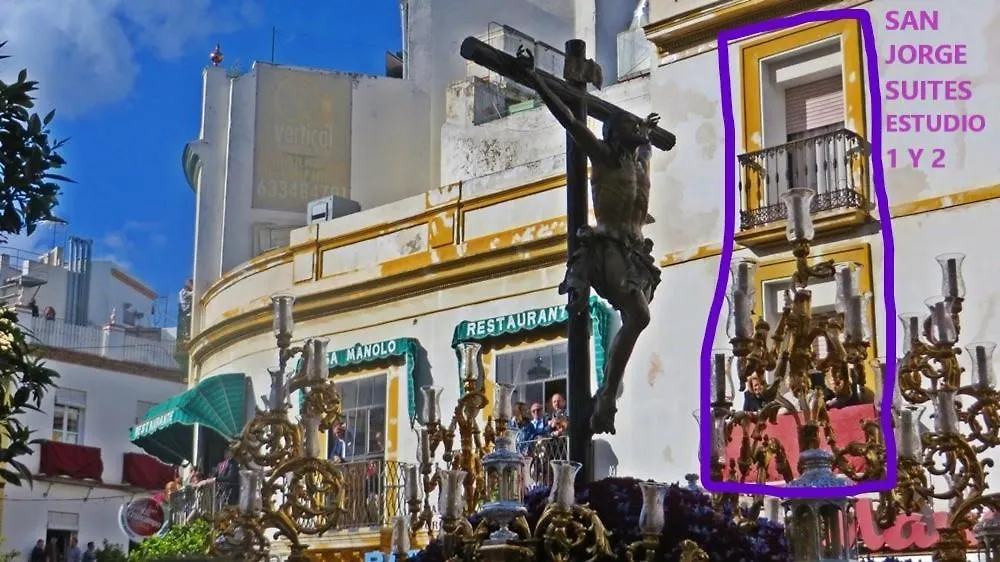 Estudios y Ático vistas de Triana Siviglia